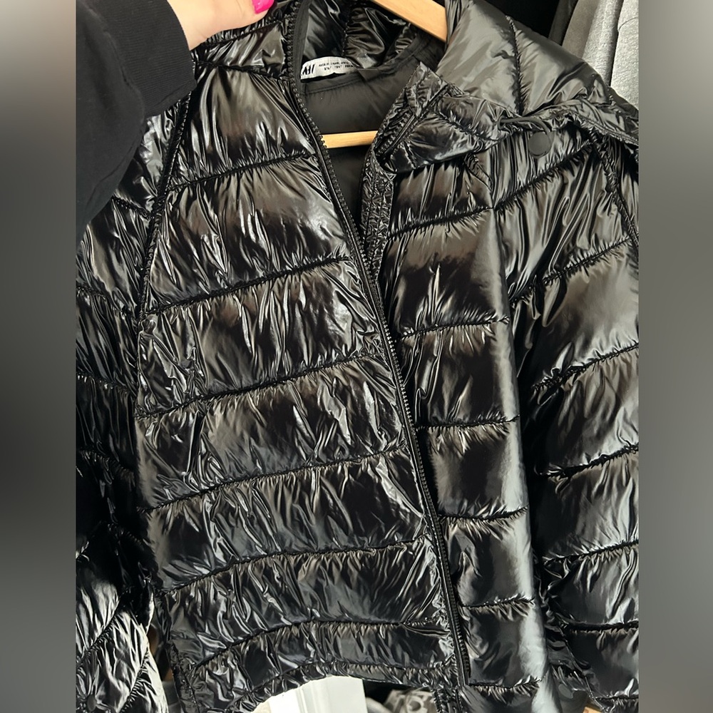 Women's Black Puffer Jacket